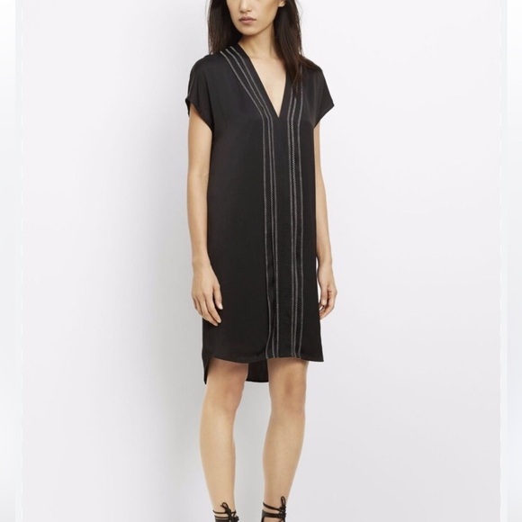 Vince Dresses & Skirts - Vince black shift mini dress, size 0
